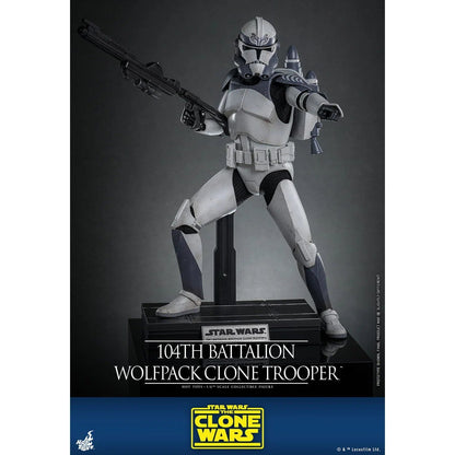 Star Wars: The Clone Wars: Battalion Wolfpack Clone Trooper: 1/6th - Hot Toys Action Figures