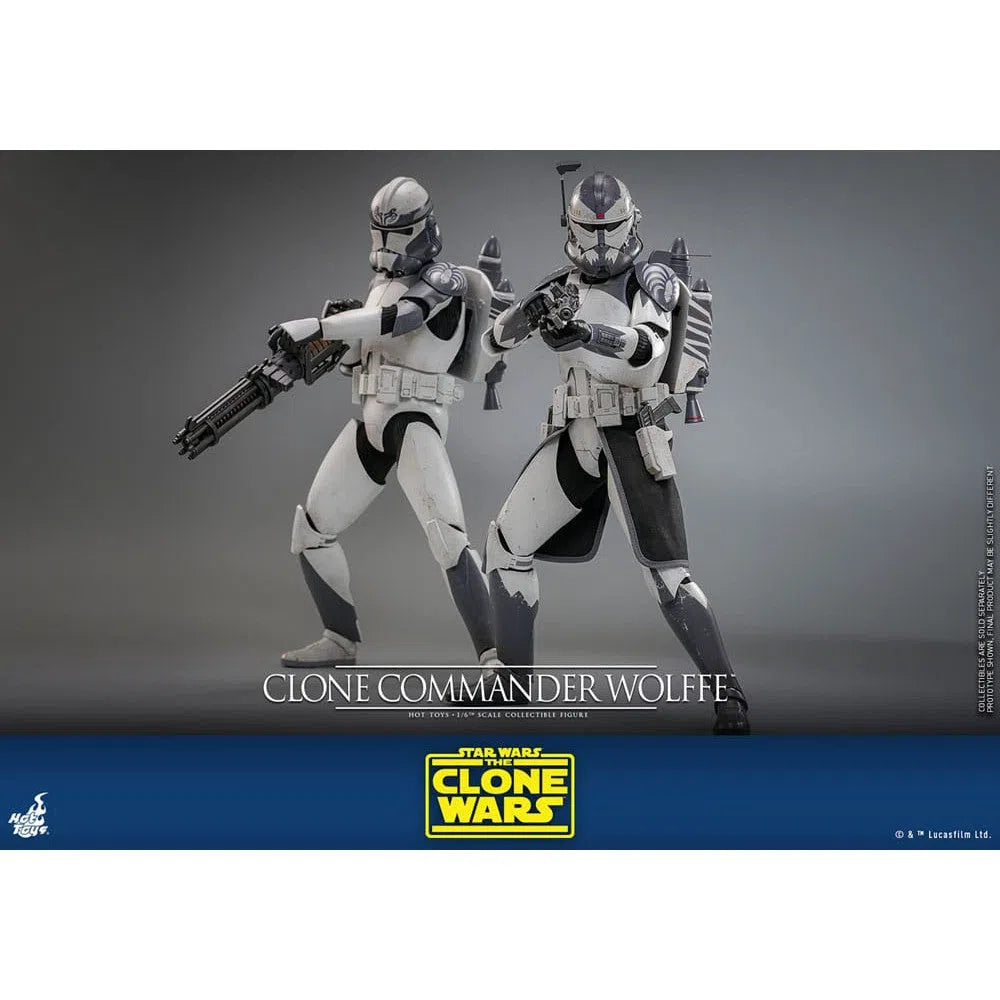 Star Wars: The Clone Wars: Clone Commander Wolffe: 1/6th - Hot Toys Action Figures