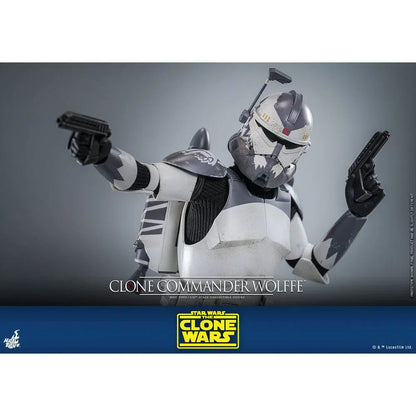 Star Wars: The Clone Wars: Clone Commander Wolffe: 1/6th - Hot Toys Action Figures