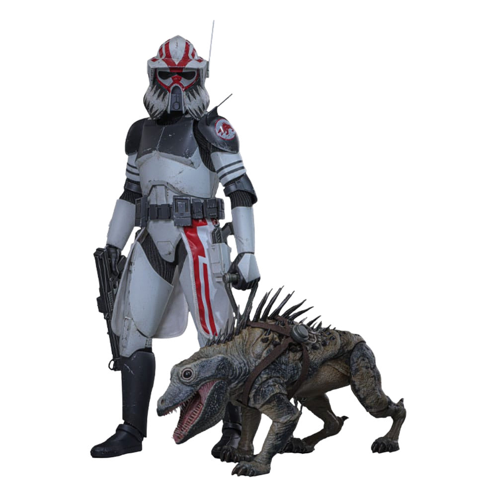 Star Wars: The Clone Wars: Sergeant Hound: 1/6th - Hot Toys Action Figures