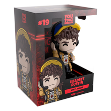 Stranger Things Vinyl Figure Headset Dustin 13 cm - Youtooz Statues