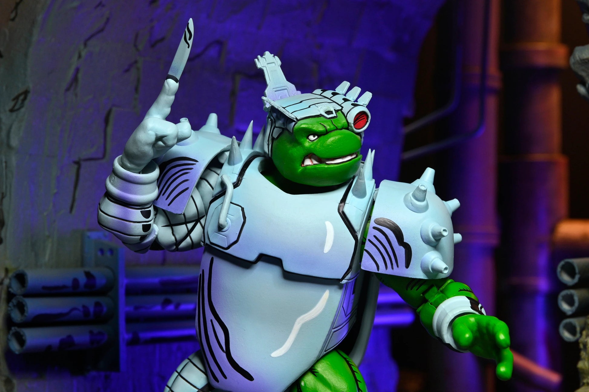 Teenage Mutant Ninja Turtles: Cyborg Donatellor (Mirage Comic): 7 Inch: Action Figure - Neca Action Figure