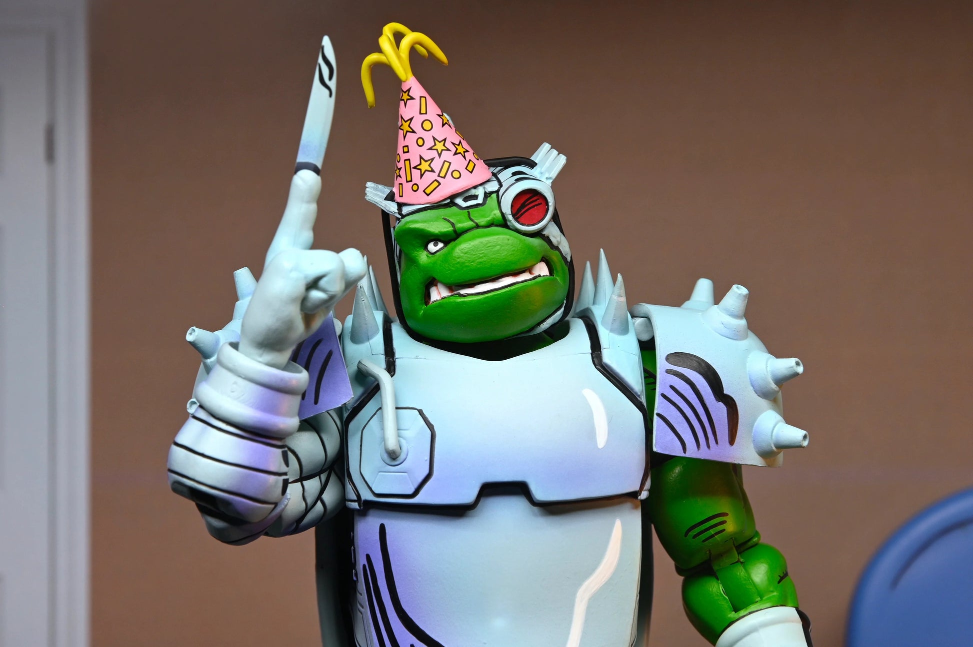 Teenage Mutant Ninja Turtles: Cyborg Donatellor (Mirage Comic): 7 Inch: Action Figure - Neca Action Figure