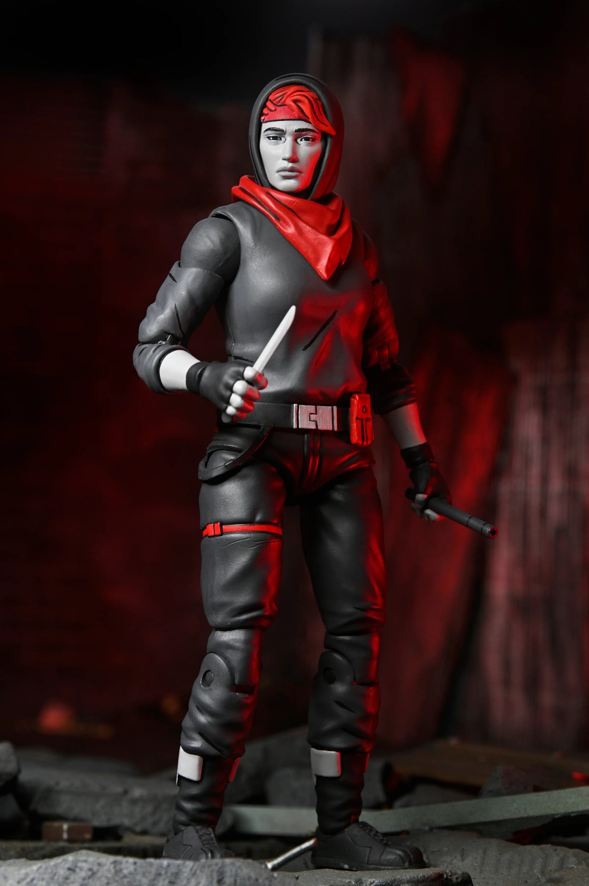Teenage Mutant Ninja Turtles: The Last Ronin - The Lost Years April (Nightwatcher): 7 Inch: Action Figure - Neca Action Figure