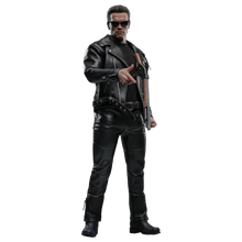Terminator 2: T-800 Version 2.0: MMS795: 1/6th - Hot Toys Action Figures