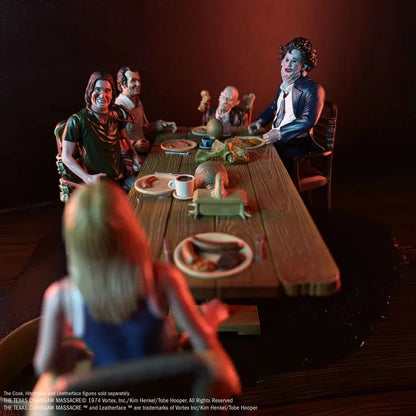 Texas Chainsaw Massacre: Dinner Scene Play Set: 5" Scale Figures Trick Or Treat