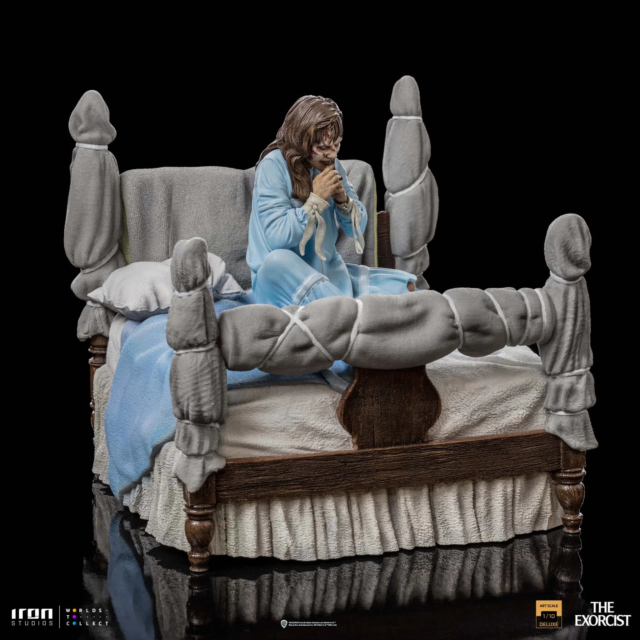 The Exorcist: Possessed Regan McNeil: Deluxe: Art Statue 1/10 Iron Studios