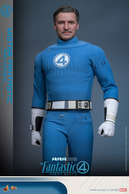 The Fantastic Four: First Steps: Mr Fantastic & H.E.R.B.I.E: 1/6th Scale Action Figure - Hot Toys Action Figure