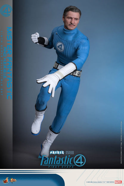 The Fantastic Four: First Steps: Mr Fantastic & H.E.R.B.I.E: 1/6th Scale Action Figure - Hot Toys Action Figure