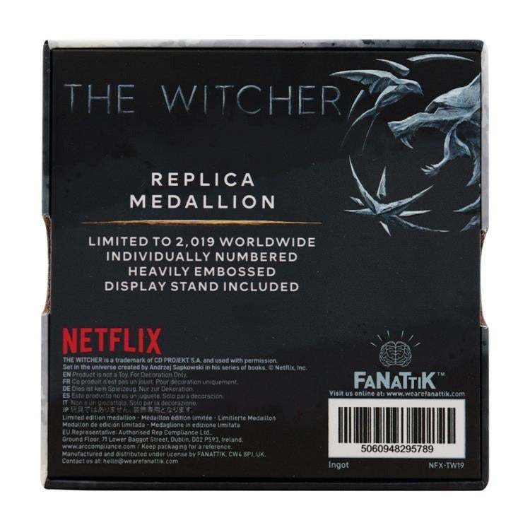 The Witcher (Netflix) Geralt's Medallion Limited Edition Replica - FaNaTtiK Necklace