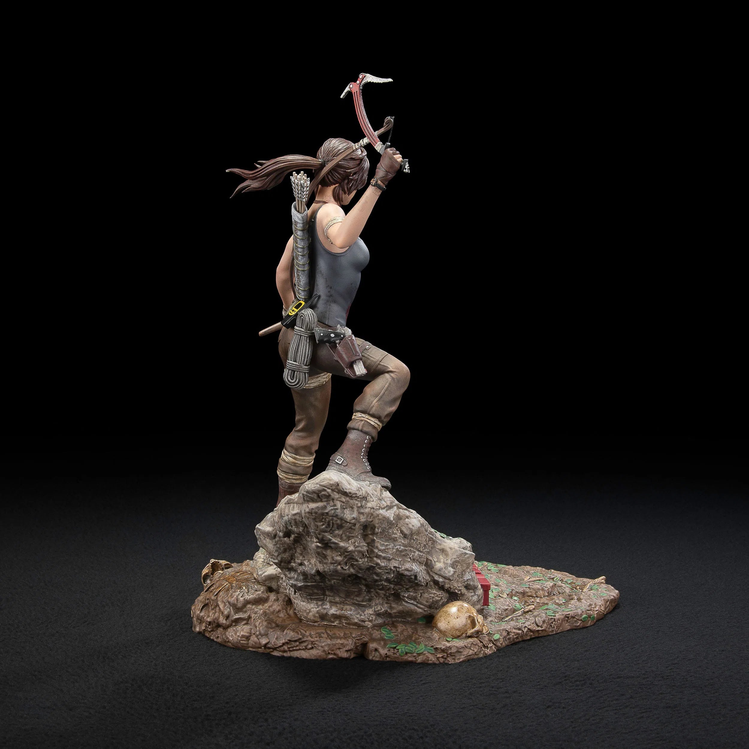 Tomb Raider: Lara Croft (Survivor): PVC Statue: Dark Horse Dark Horse