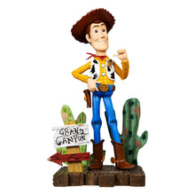 Toy Story: Sheriff Woody: Master Craft Statue - Beast Kingdom Toys Statue