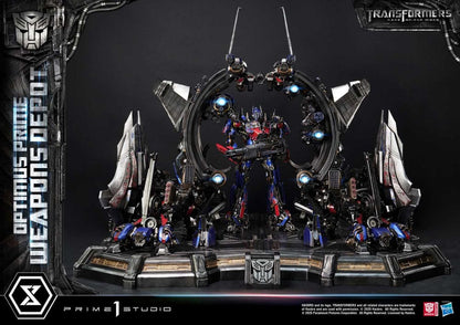 Transformers: Dark of the Moon (Film) Museum Masterline Statue Optimus Prime Weapons Depot 12 - Prime 1 Studio Statues