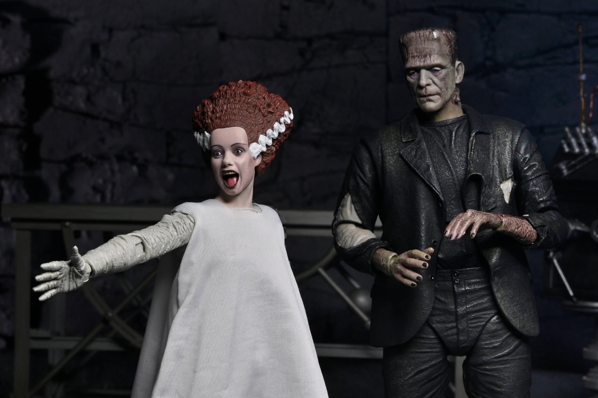 Universal Monsters: Bride Of Frankenstein & His Mate (Colour Version): 7" Action Figure 2 Pack - Neca Action Figure