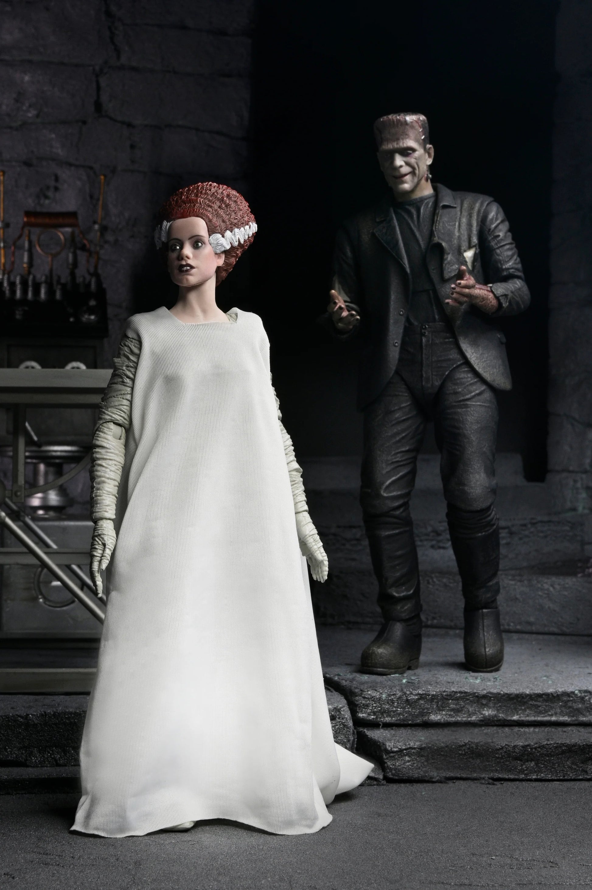 Universal Monsters: Bride Of Frankenstein & His Mate (Colour Version): 7" Action Figure 2 Pack - Neca Action Figure