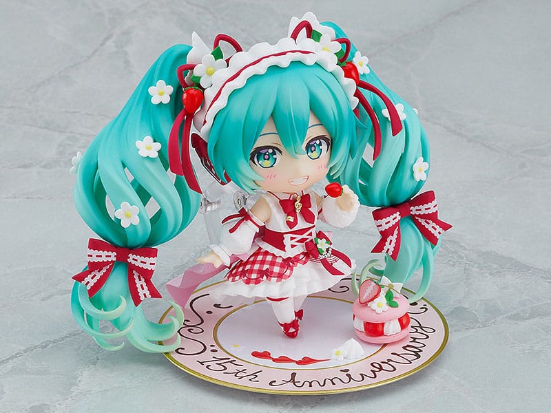 Vocaloid: Hatsune Miku (15th Anniversary Ver.) (Reissue): Nendoroid No.1939 - Good Smile Company Action Figure