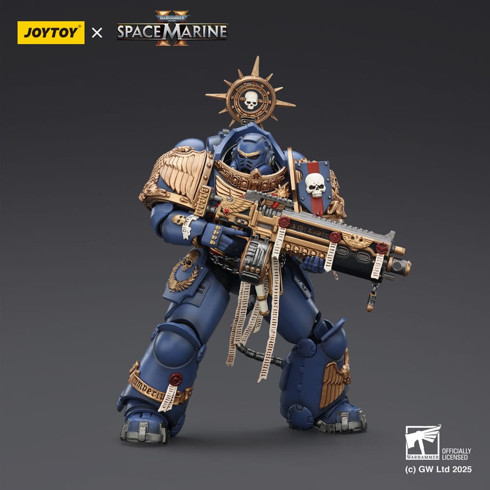 Warhammer 40,000: Space Marine 2 Action Figure Ultramarines Heavy Relic Primus Armor with Heavy Relic Bolt Rifle - Joy Toy Action Figures