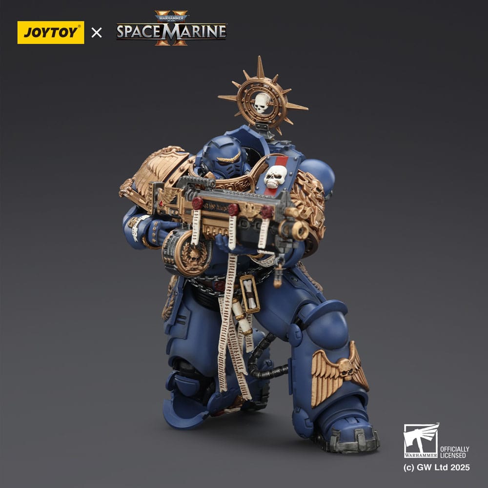 Warhammer 40,000: Space Marine 2 Action Figure Ultramarines Heavy Relic Primus Armor with Heavy Relic Bolt Rifle - Joy Toy Action Figures