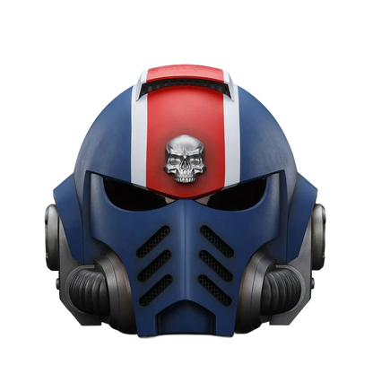 Warhammer 40K: Space Marine II: Ultramarines: Lieutenant Titus wearable helmet: Joy Toy - Joy Toy Action Figures