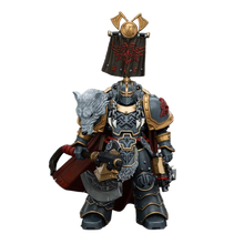 Warhammer The Horus Heresy Action Figure 1/18 Space Wolves Legion Praetor with Power Axe and Combat Shield 12 cm - Joy Toy Action Figures