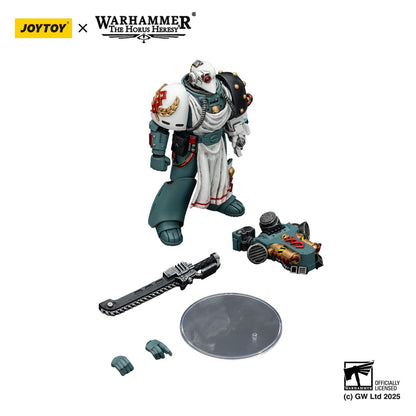 Warhammer: The Horus Heresy: Sons of Horus: Legion Apothecary: Action Figure - Joy Toy Action Figure
