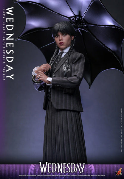 Wednesday: Wednesday Addams: 1/6th Action Figure - Hot Toys Action Figure