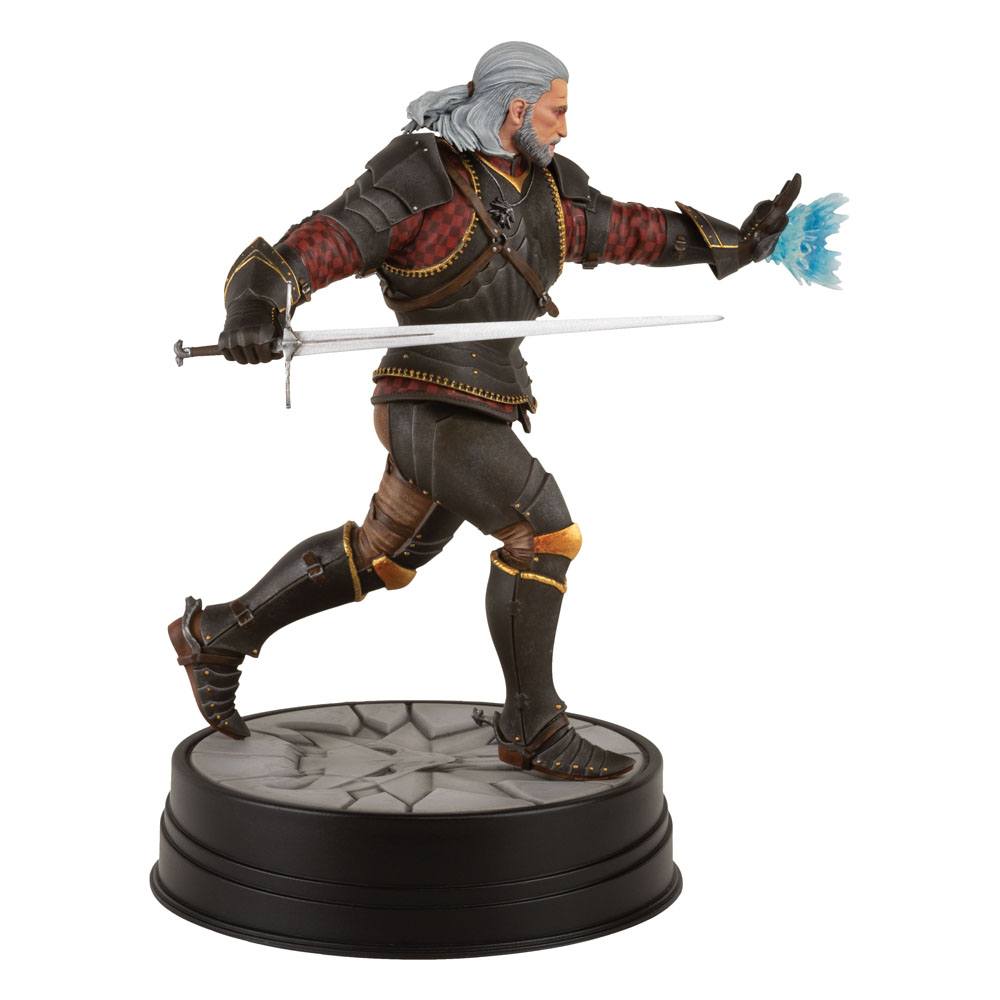 Witcher 3 Wild Hunt PVC Statue Geralt Toussaint Tourney Armor 20 cm - Dark Horse Statue