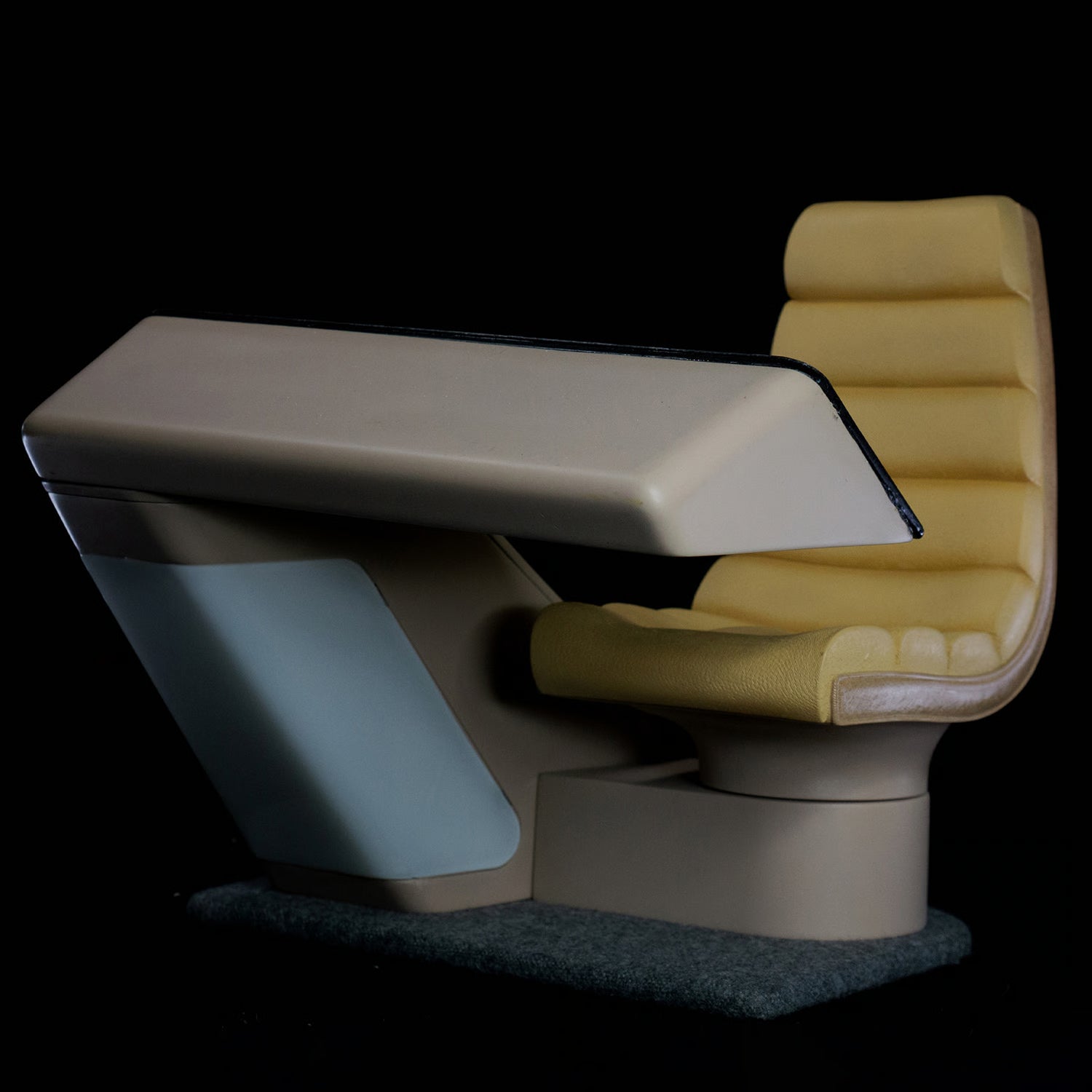 Star Trek: The Next Generation Enterprise-D Bridge Navigation Console 1/6 Scale Replica - EXO-6 Action Figure Accessories