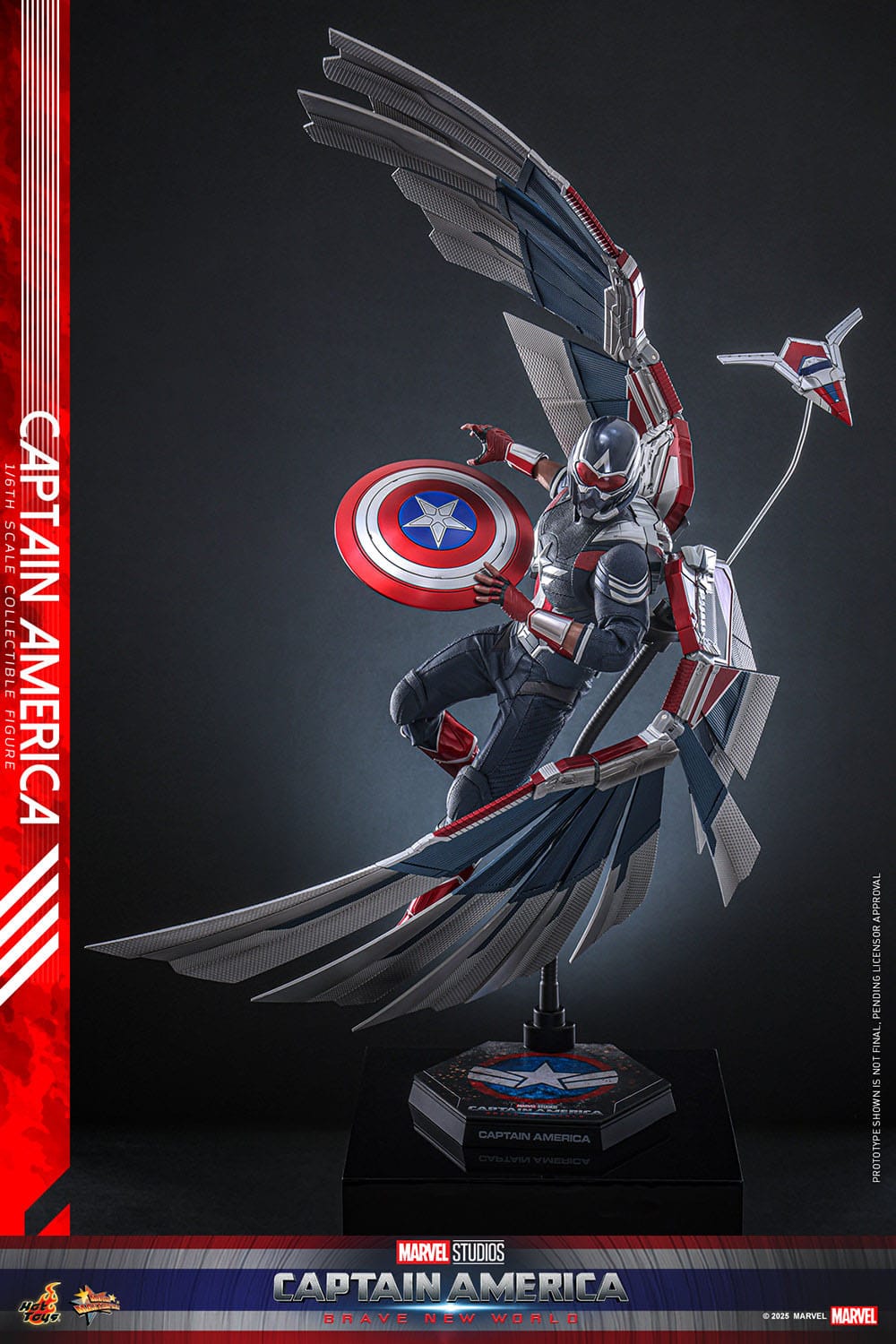 Captain America: Brave New World: Captain America: MMS779: 1/6th Scale Action Figure: Hot Toys