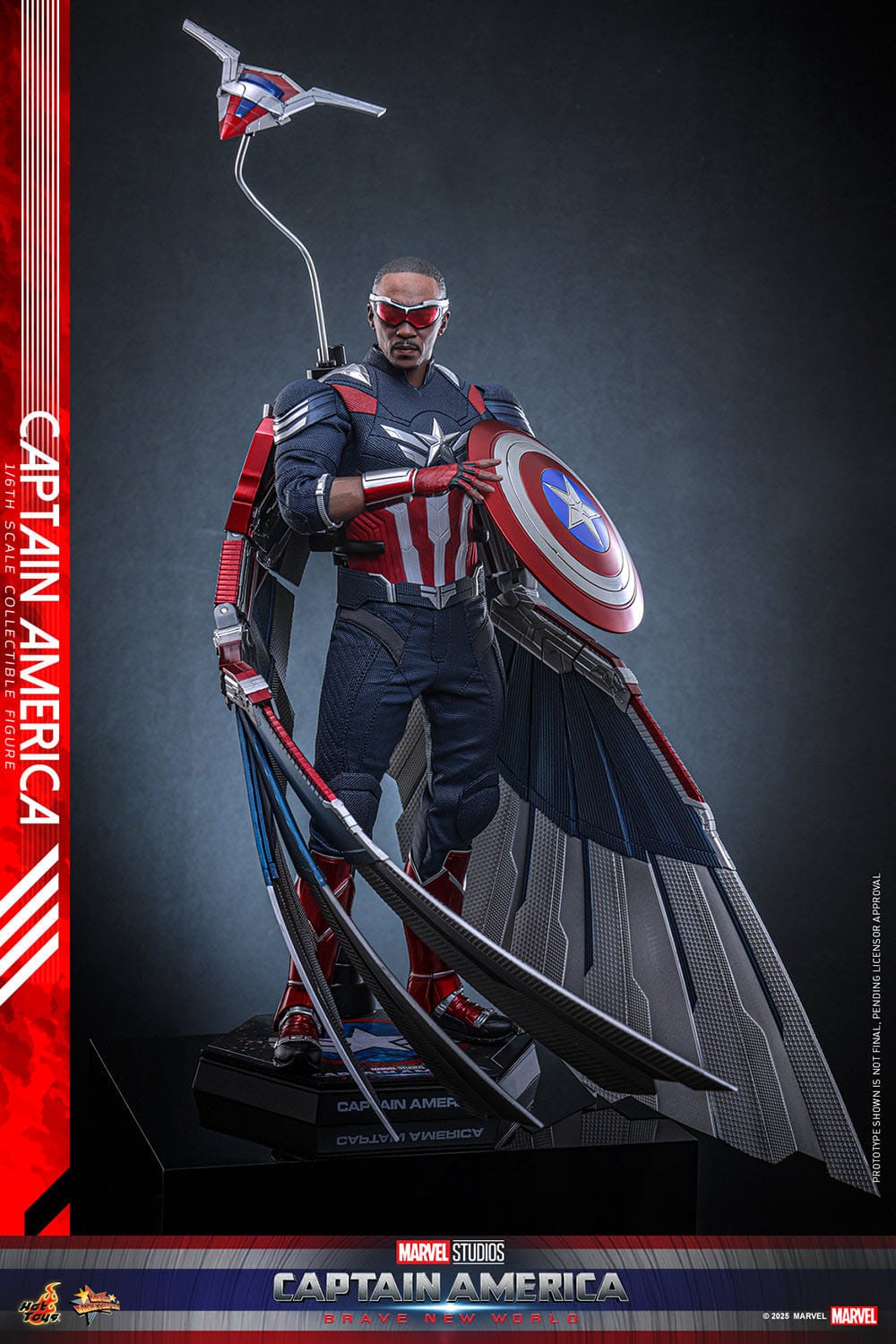 Captain America: Brave New World: Captain America: MMS779: 1/6th Scale Action Figure: Hot Toys