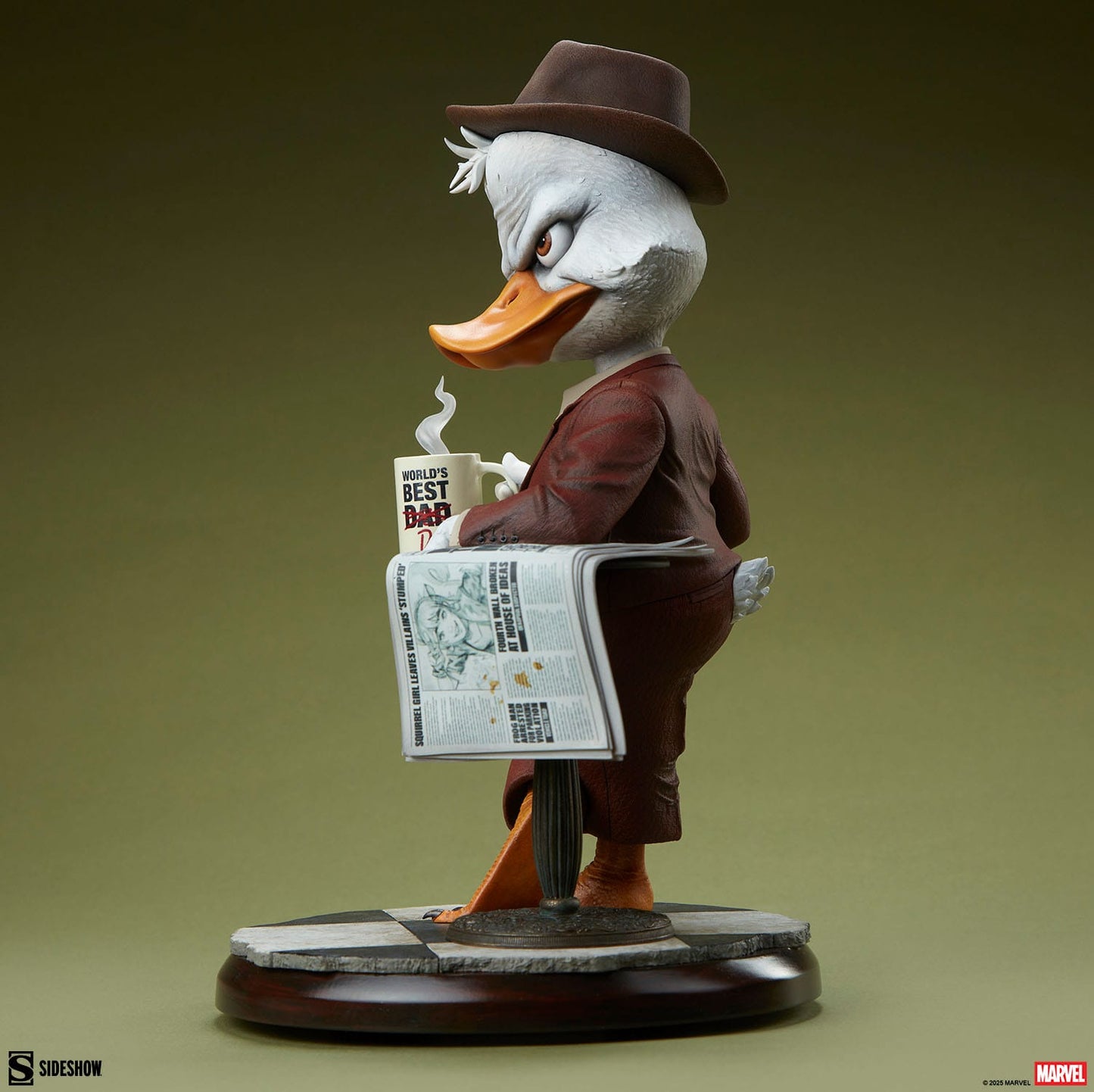 Marvel Comics: Howard the Duck: Premium Format Statue