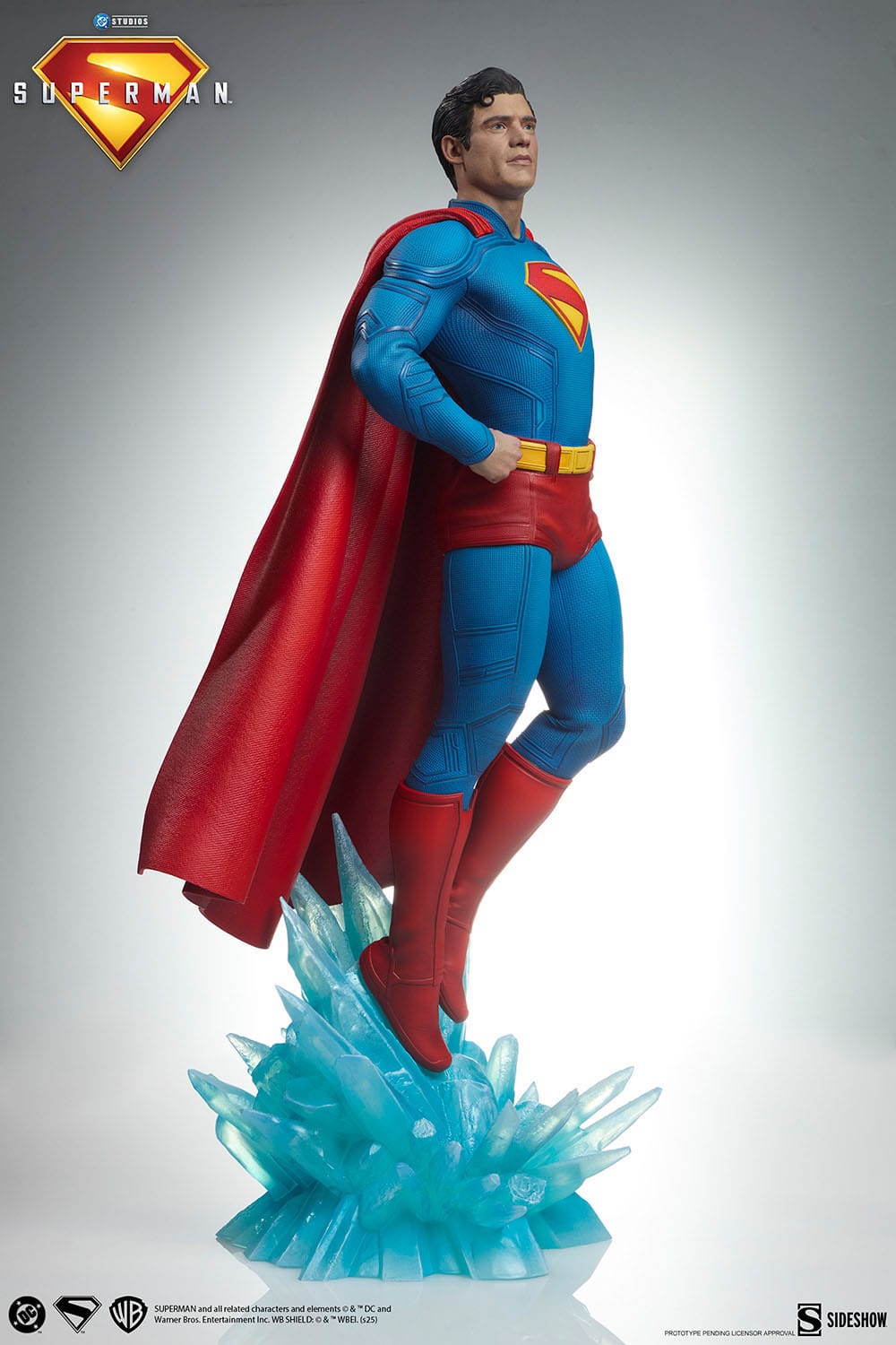 Superman (2025): Superman & Krypto: Premium Format Statue