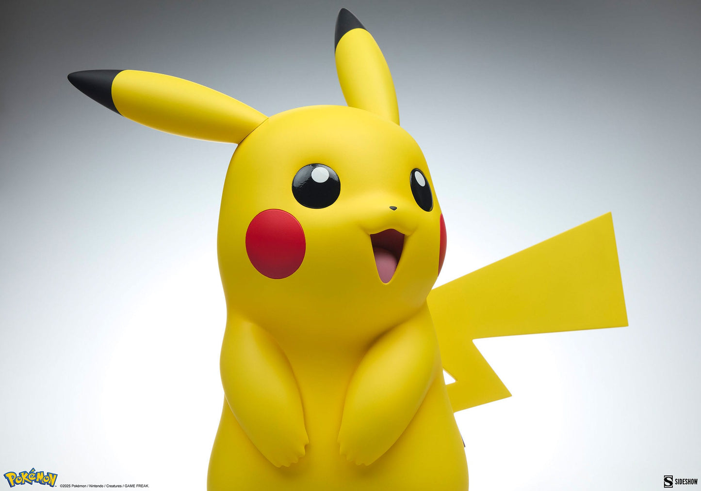 Pokemon: Pikachu: Life-Sized Statue