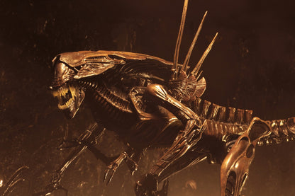 Alien Resurrection: Alien Queen: Ultra Deluxe 15 Inch: Action Figure - Neca Action Figures