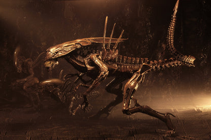 Alien Resurrection: Alien Queen: Ultra Deluxe 15 Inch: Action Figure - Neca Action Figures