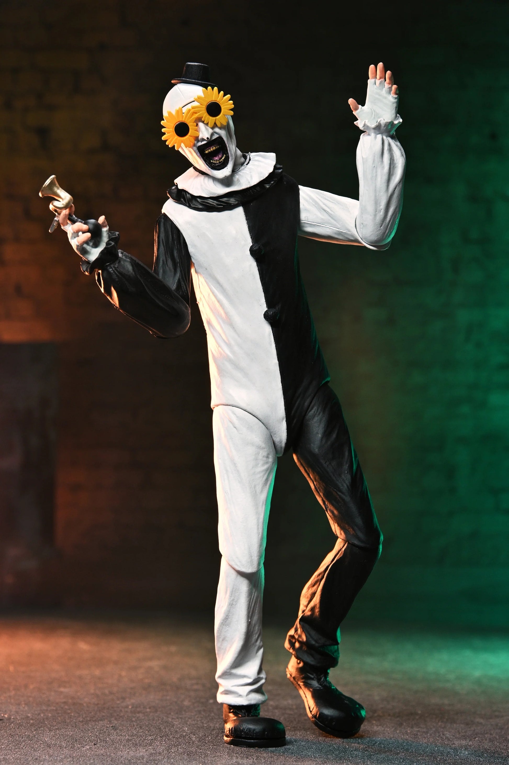 Terrifier 2: The Clown & Little Pale Girl: Ultimate 7 Inch: Action Figure 2-Pack - Neca Action Figures