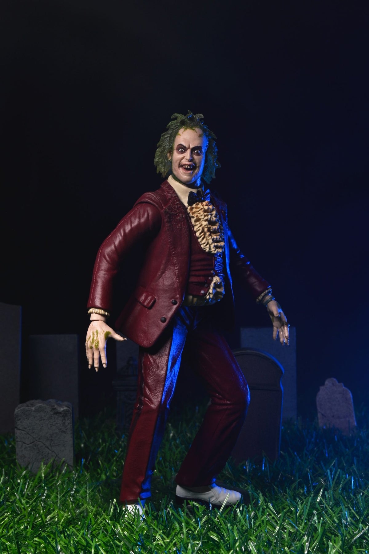 Beetlejuice (1988): Red Tuxedo 7-Inch Action Figure - Neca Action Figures