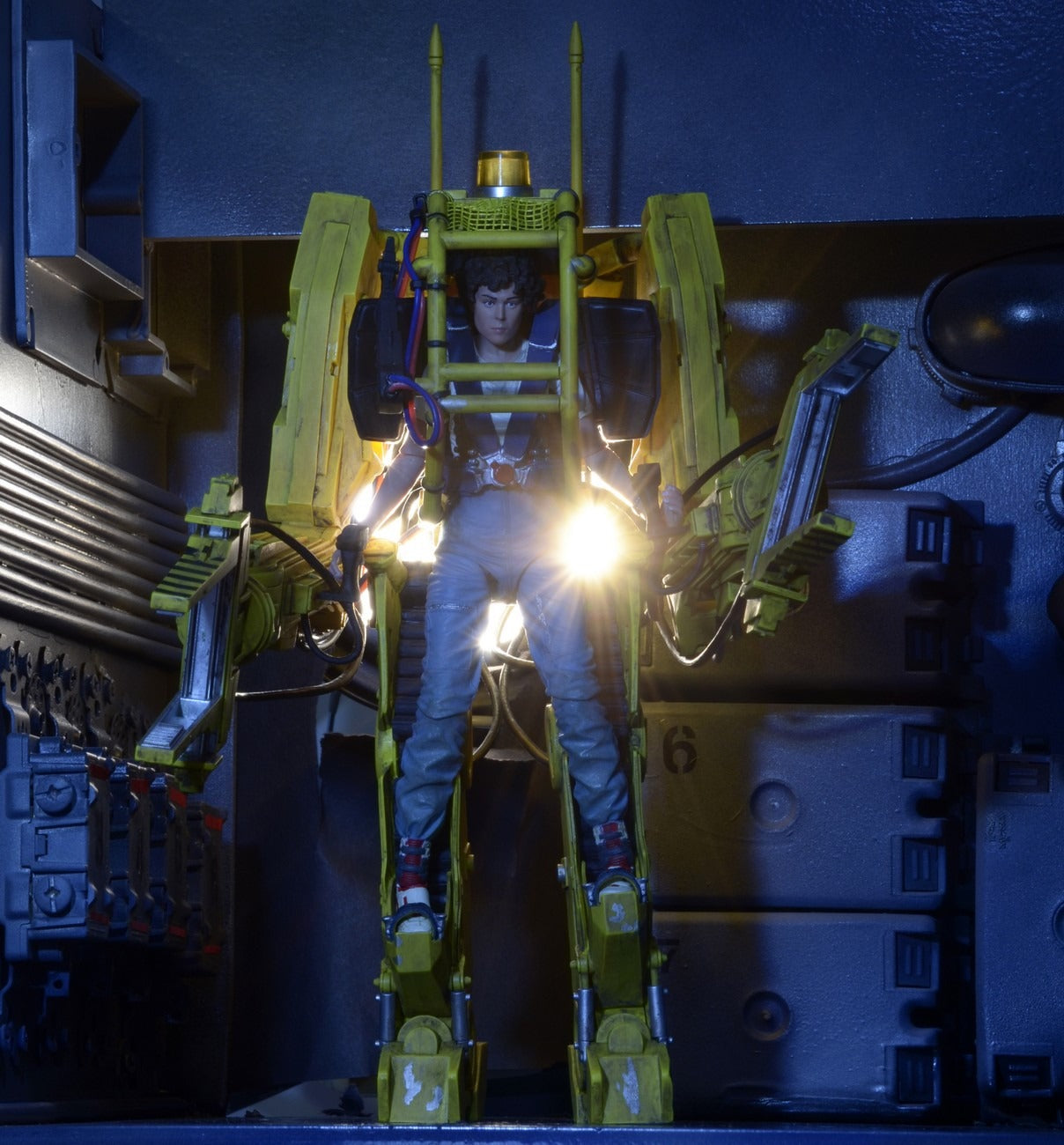 Aliens (1986): Power Loader (P-5000): 40th Anniversary: Deluxe Action Figure - Neca Action Figure
