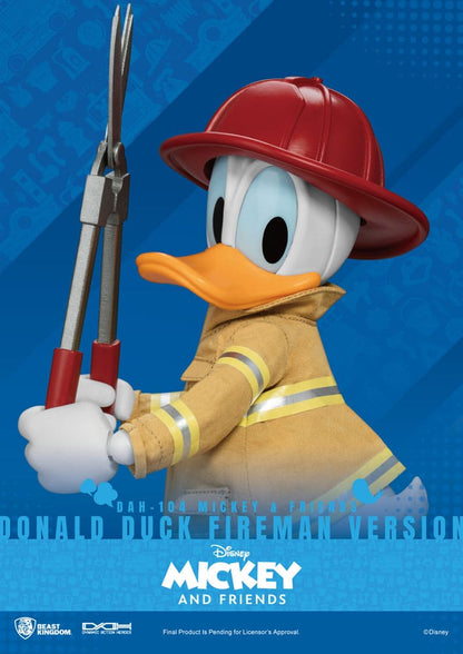 Mickey & Friends Dynamic 8ction Heroes Action Figure 1/9 Donald Duck Fireman Ver. 24 cm - Beast Kingdom Toys Action Figures