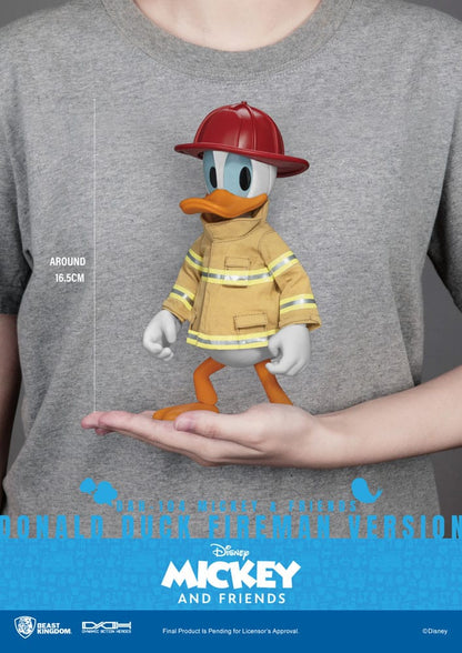 Mickey & Friends Dynamic 8ction Heroes Action Figure 1/9 Donald Duck Fireman Ver. 24 cm - Beast Kingdom Toys Action Figures