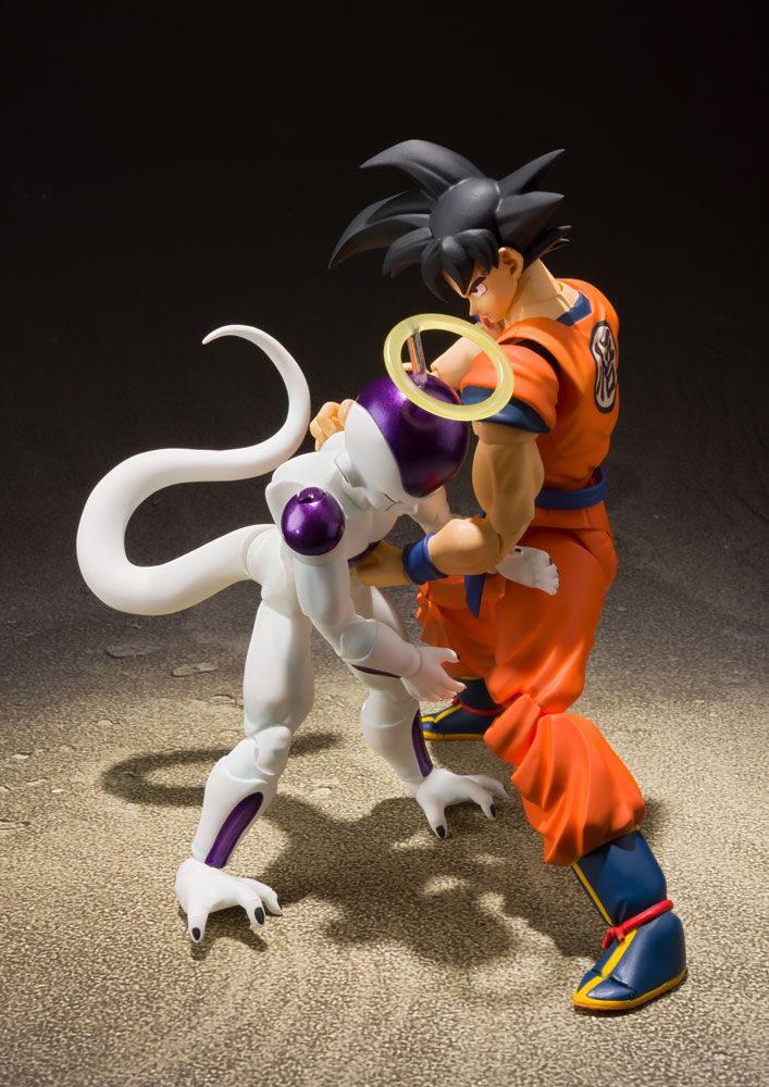 Dragon Ball Z S.H. Figuarts Action Figure Son Goku (A Saiyan Raised On Earth) 14 cm - Bandai Tamashii Nations Action figures