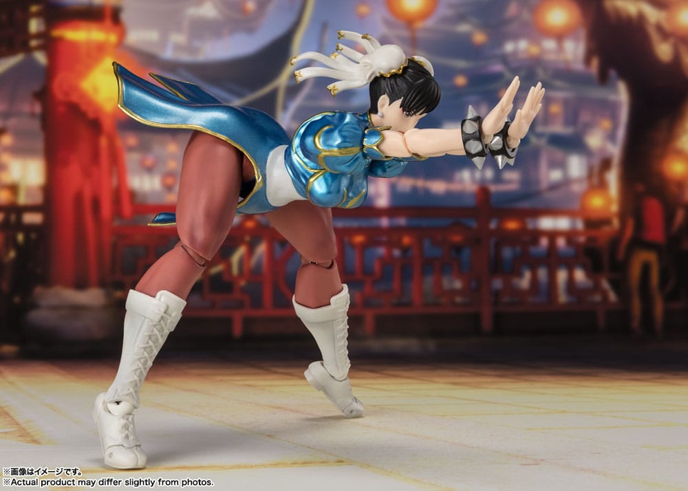 Street Fighter S.H. Figuarts Action Figure Chun-Li (Outfit 2) - Bandai Tamashii Nations Action Figures