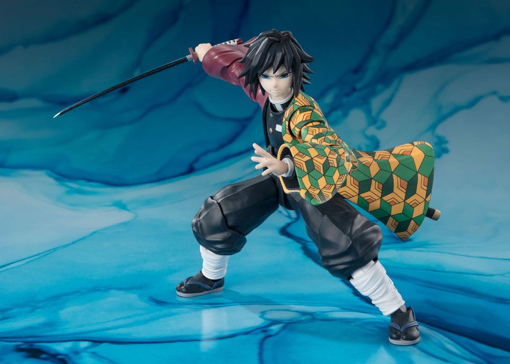 Demon Slayer: Kimetsu no Yaiba S.H. Figuarts Action Figure Giyu Tomioka 15 cm - Bandai Tamashii Nations Action Figures