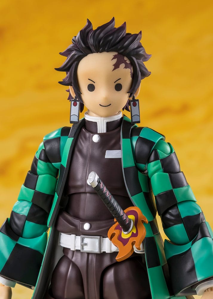 Demon Slayer: Kimetsu no Yaiba S.H.Figuarts Action Figure Zenitsu Agatsuma 14 cm - Bandai Tamashii Nations Action figures