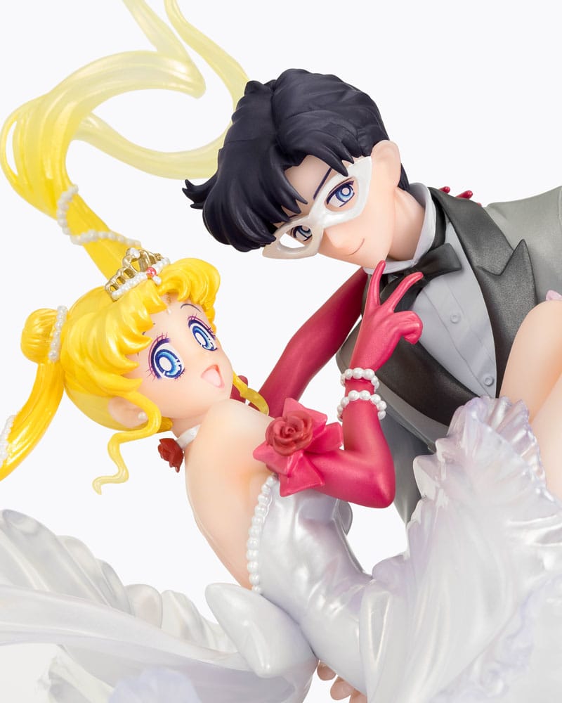Sailor Moon FiguartsZERO Chouette PVC Statue Usagi & Tuxedo Mask Moonlight Glow Edition 24 cm - Bandai Tamashii Nations Statues