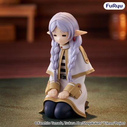 Frieren: Beyond Journey's End Noodle Stopper PVC Figure Frieren Downcast Ver. - Furyu Statues
