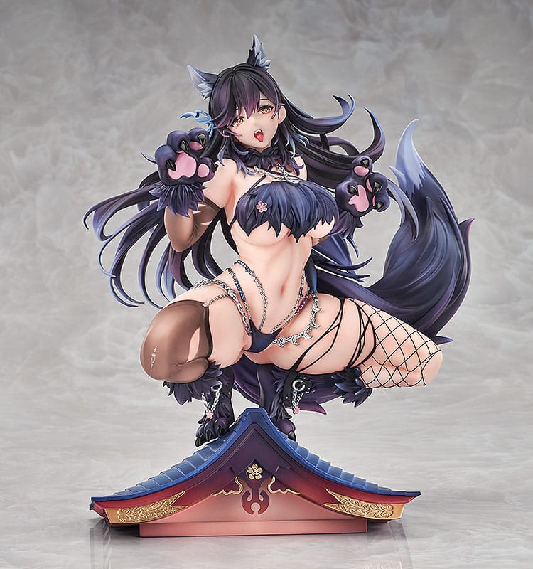 Azur Lane PVC Statue 1/7 Atago: Full Moon's Feral Wolf Ver. 24 cm - Good Smile Company Statues