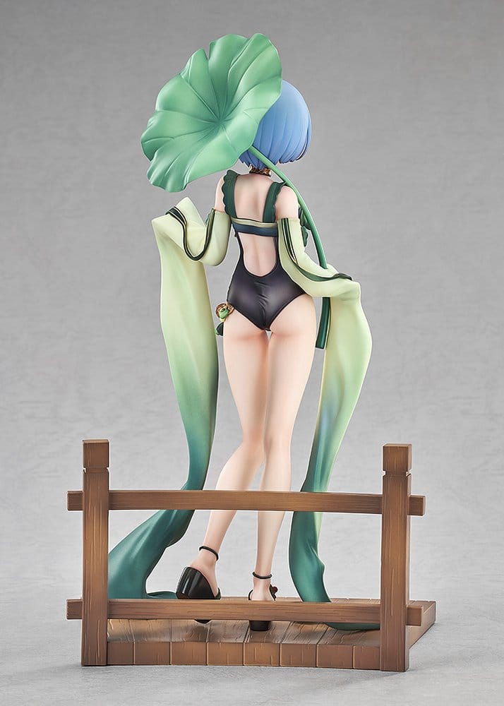 Re:ZERO -Starting Life in Another World- Statue 1/7 Rem: Breather in the Garden Ver. 26 cm - Good Smile Company Statues & Busts