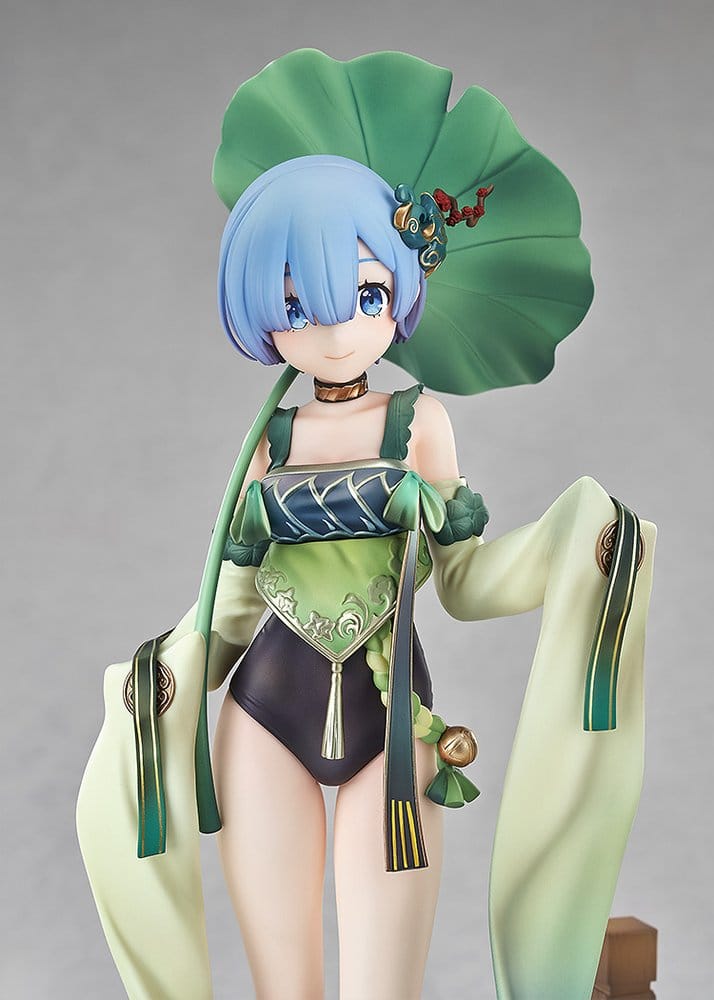Re:ZERO -Starting Life in Another World- Statue 1/7 Rem: Breather in the Garden Ver. 26 cm - Good Smile Company Statues & Busts