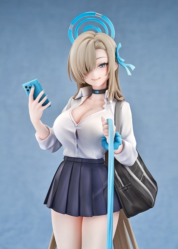 Blue Archive PVC Figure 1/7 Asuna (School): Memorial Lobby Ver. 26 cm - Good Smile Arts Shanghai Statues